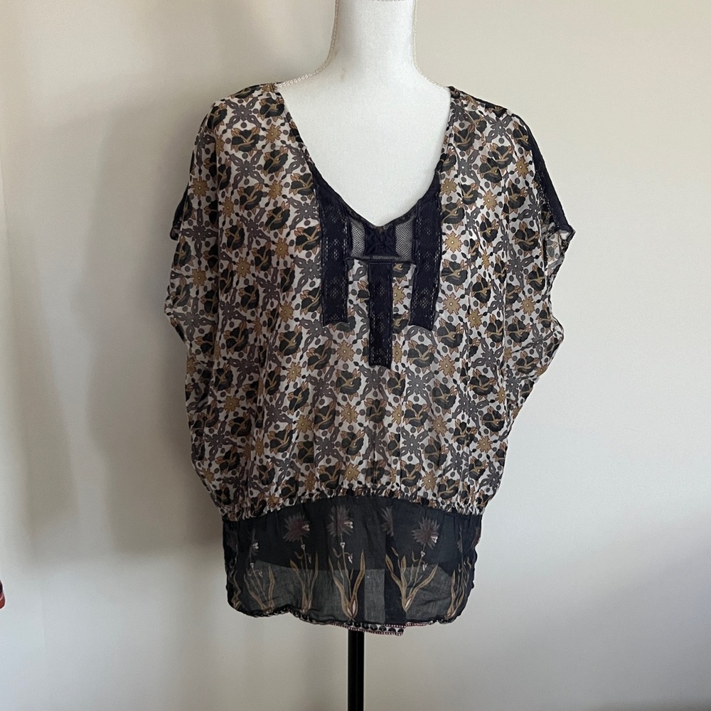Free people cotton top with lace size S
